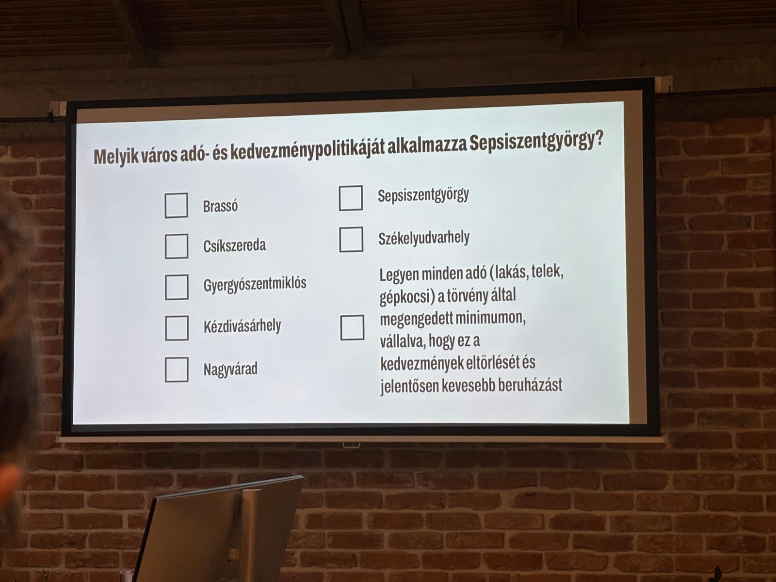 A kérdések. | Fotók: Gothárd Hunor