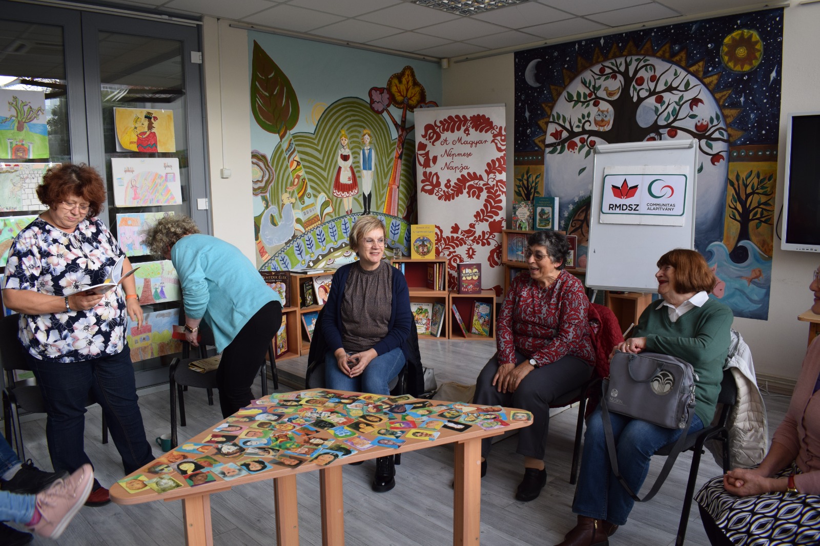 Értéket adnak, közvetítenek 