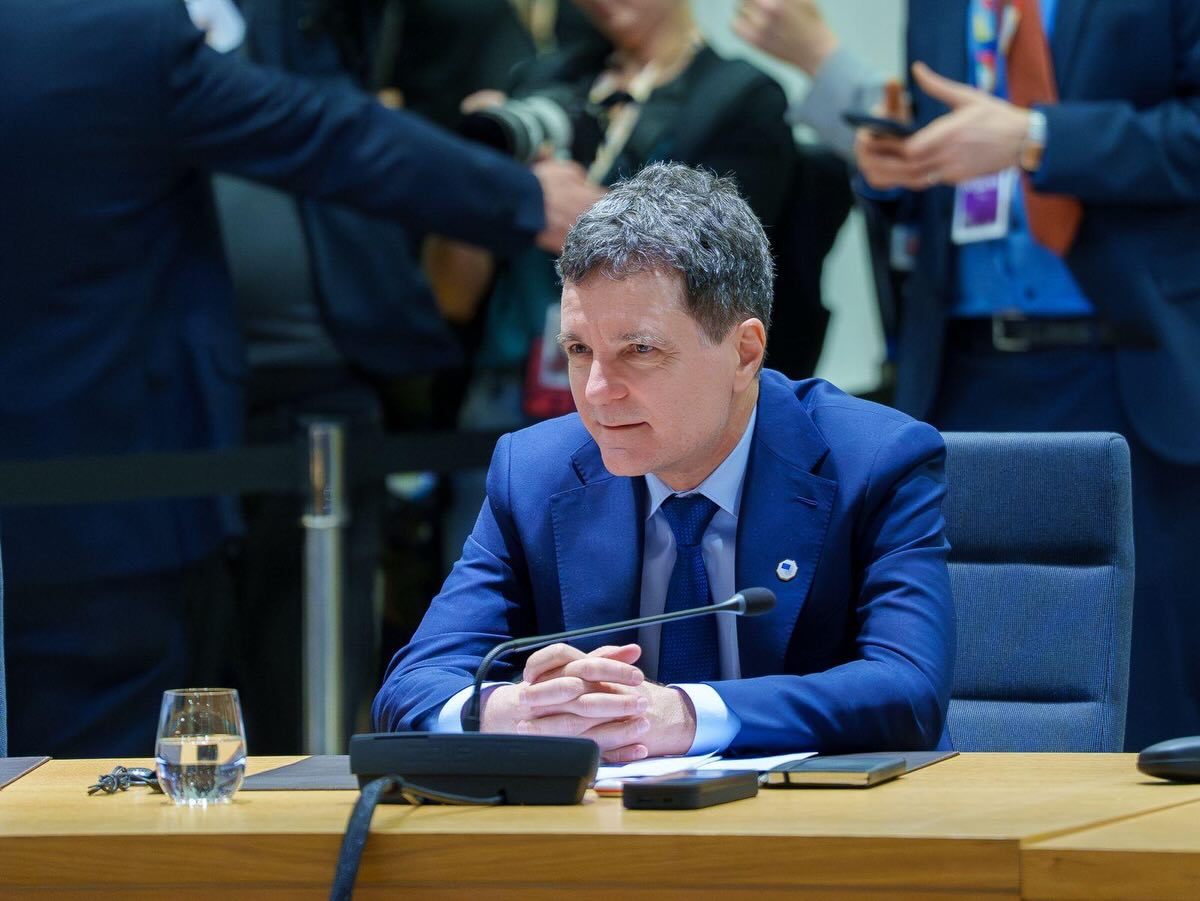 Az elnök egy középiskolában tett látogatást | Fotó: Nicușor Dan/Facebook