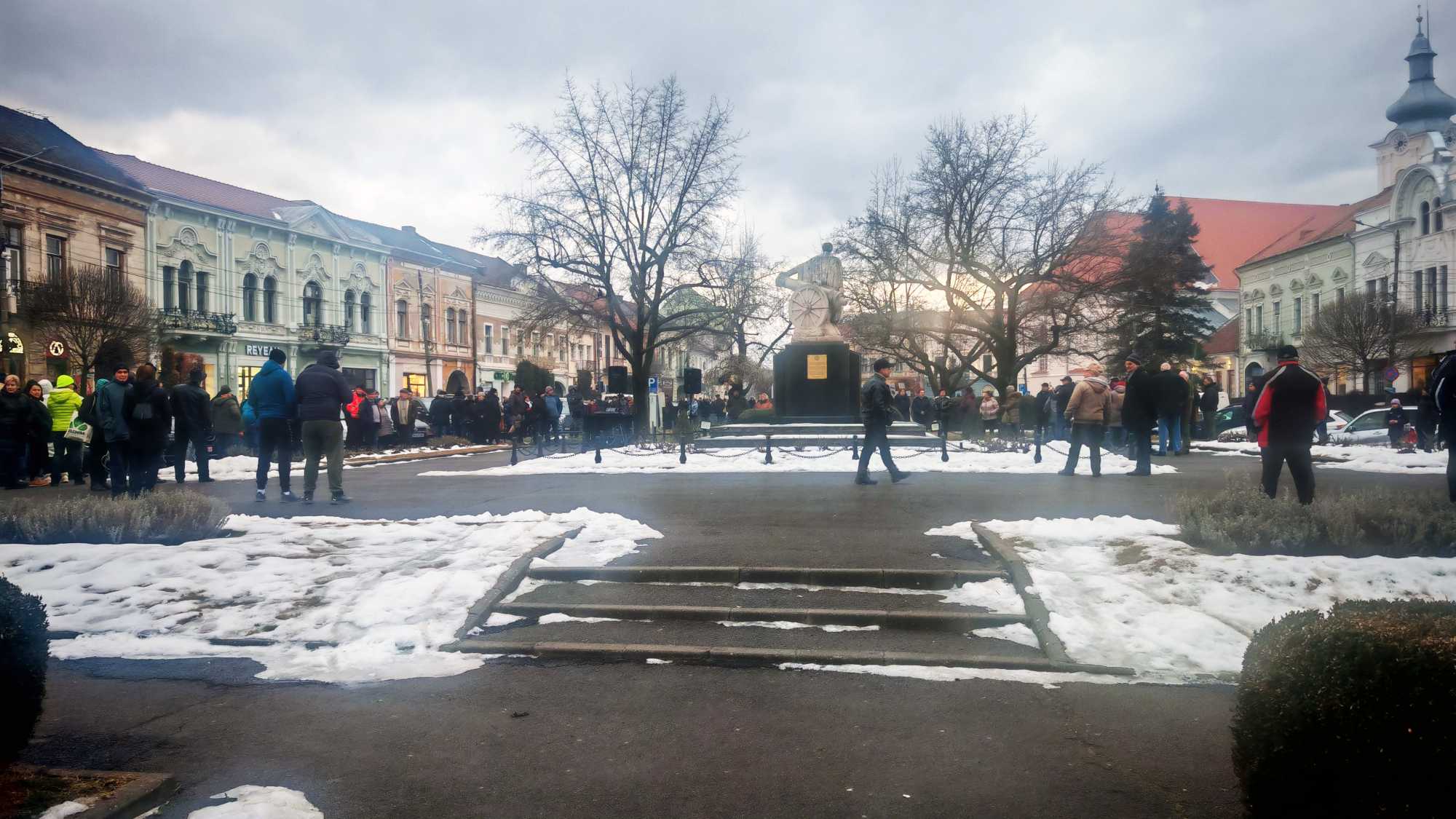 Öt óra előtt eléggé szellős volt a tér | A szerző felvétele