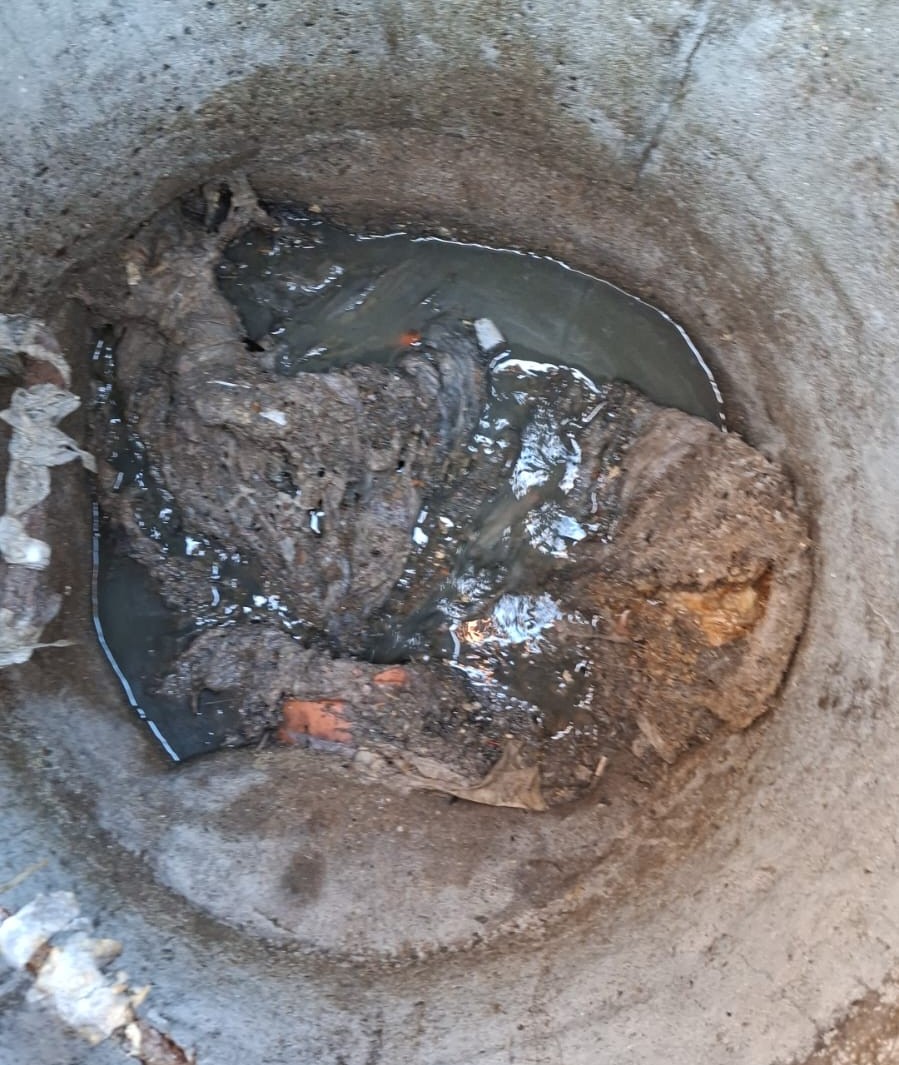 Dugulás a csatornában | Fotó: Hydrokov