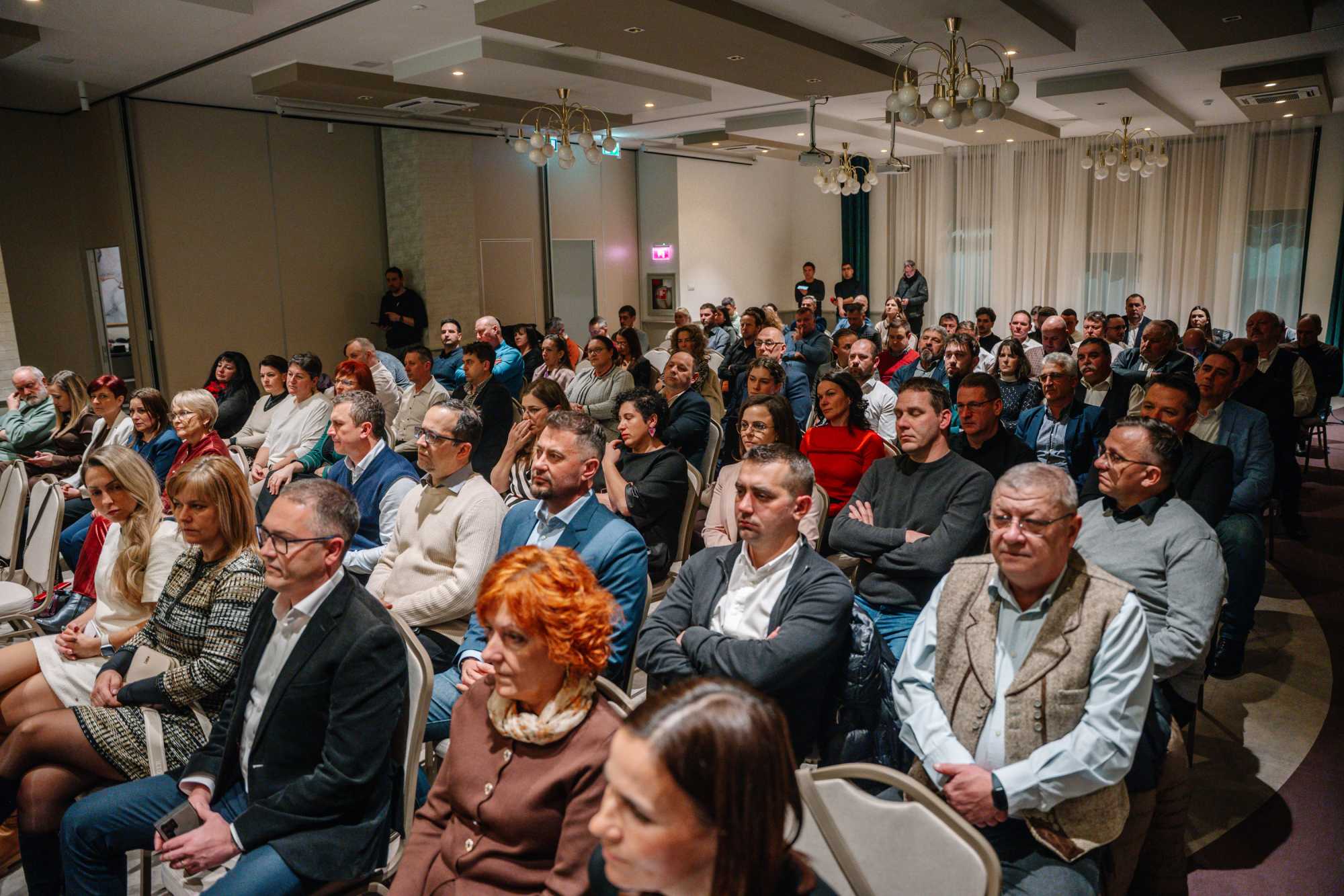 A küldöttgyűlés résztvevői. | Fotók: Teutsch Tamás