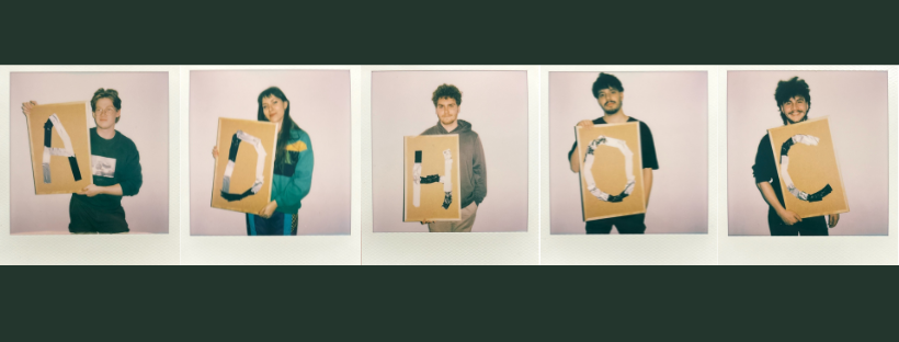 Bemutatkozik az Ad Hoc Csoport. | Fotók: Ad Hoc Csoport