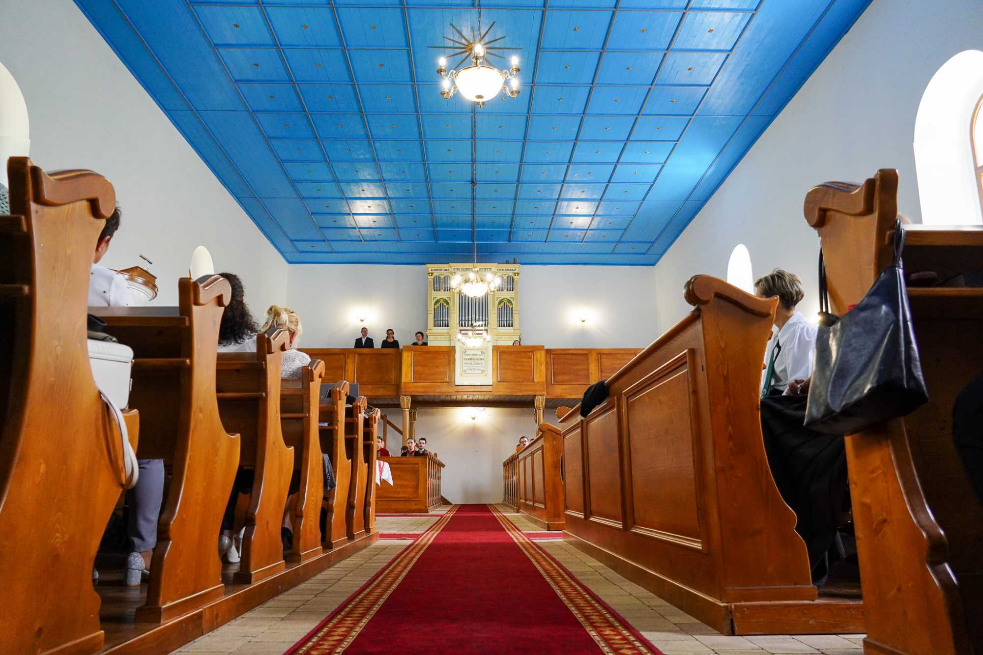 A gyülekezet adományaival hozzájárult a felújításhoz | Fotó: Borsi Balázs