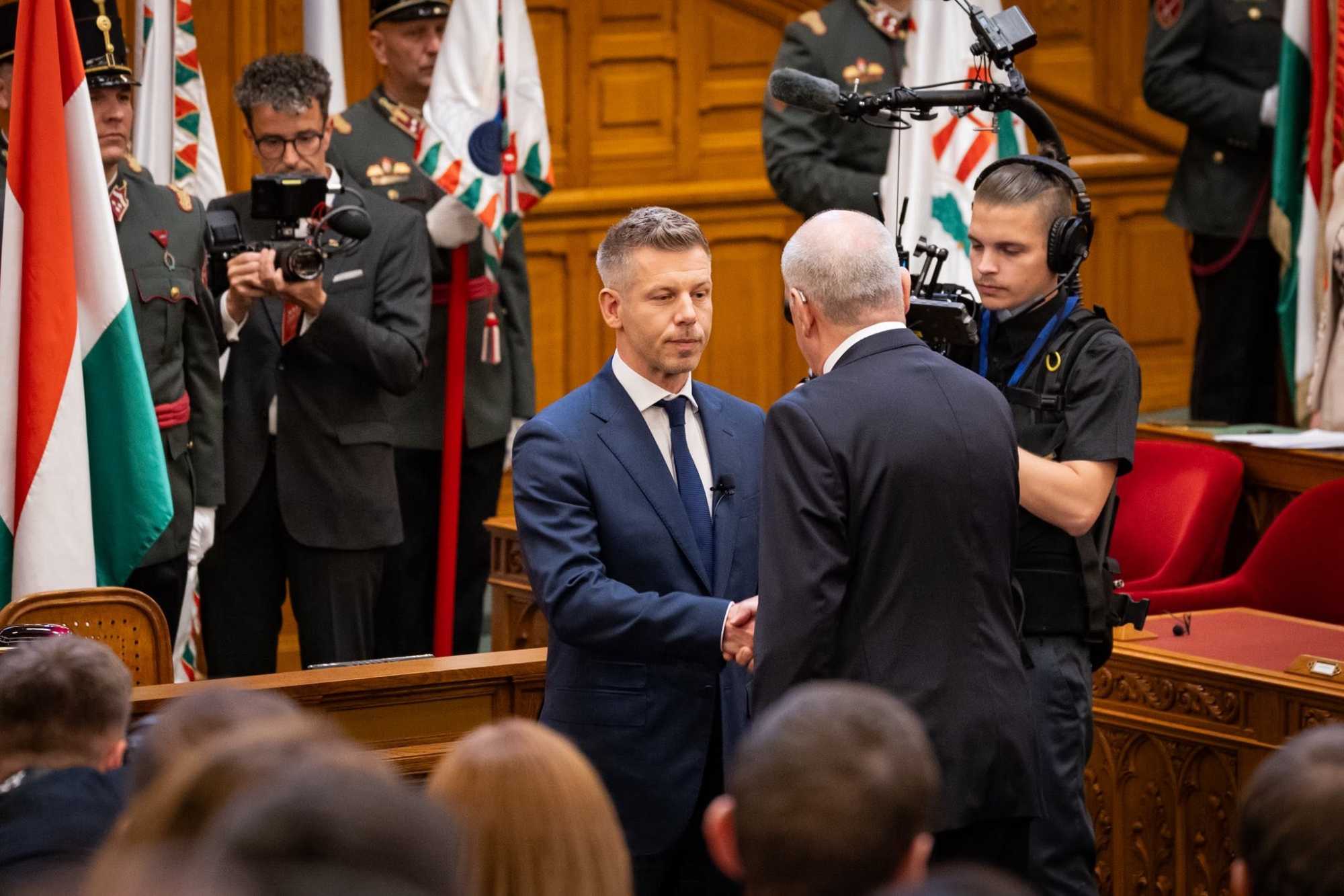 Sulyok szerint Magyar Péter pimaszabb.