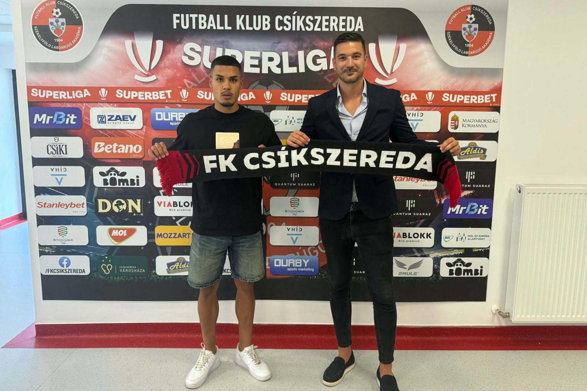 Czékus Ádám (balra) Kecskemétről érkezett Csíkszeredába. | Fotó: FK Csíkszereda