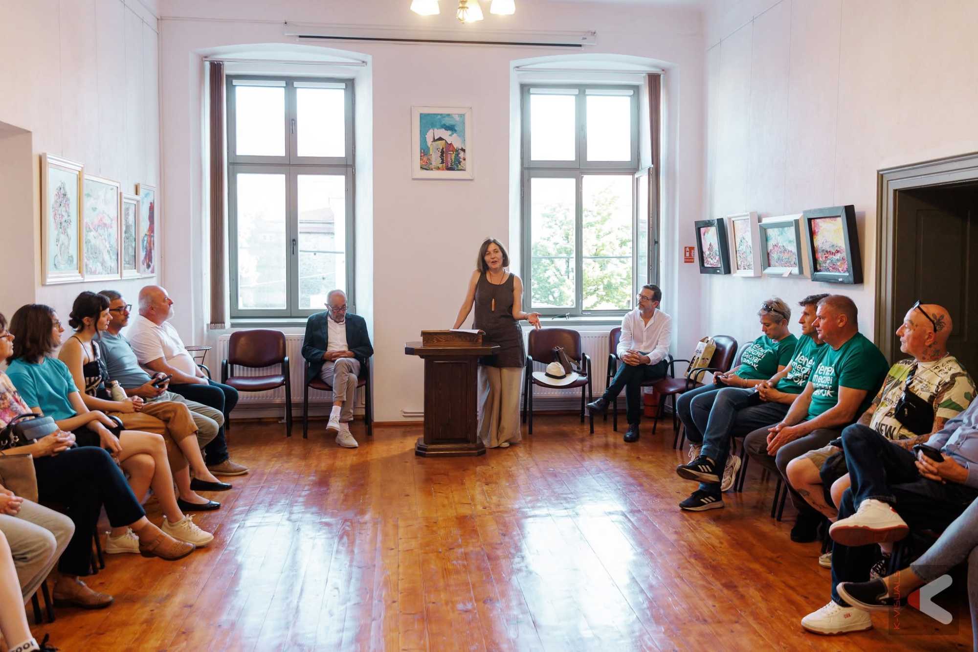 A művészetekre reflektáltak