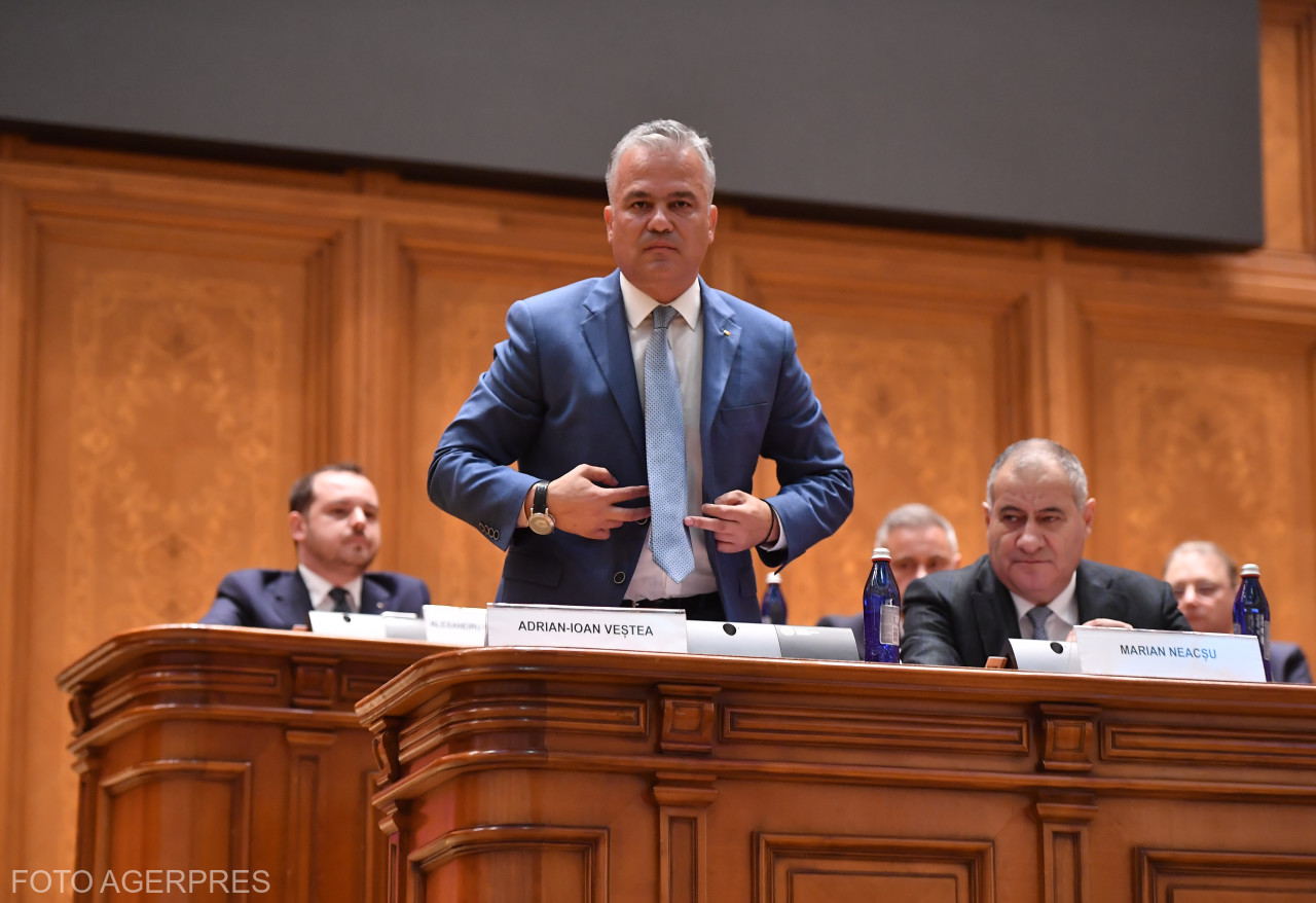 Adrian Veștea nem kapott bizalmat. | Fotók: Agerpres
