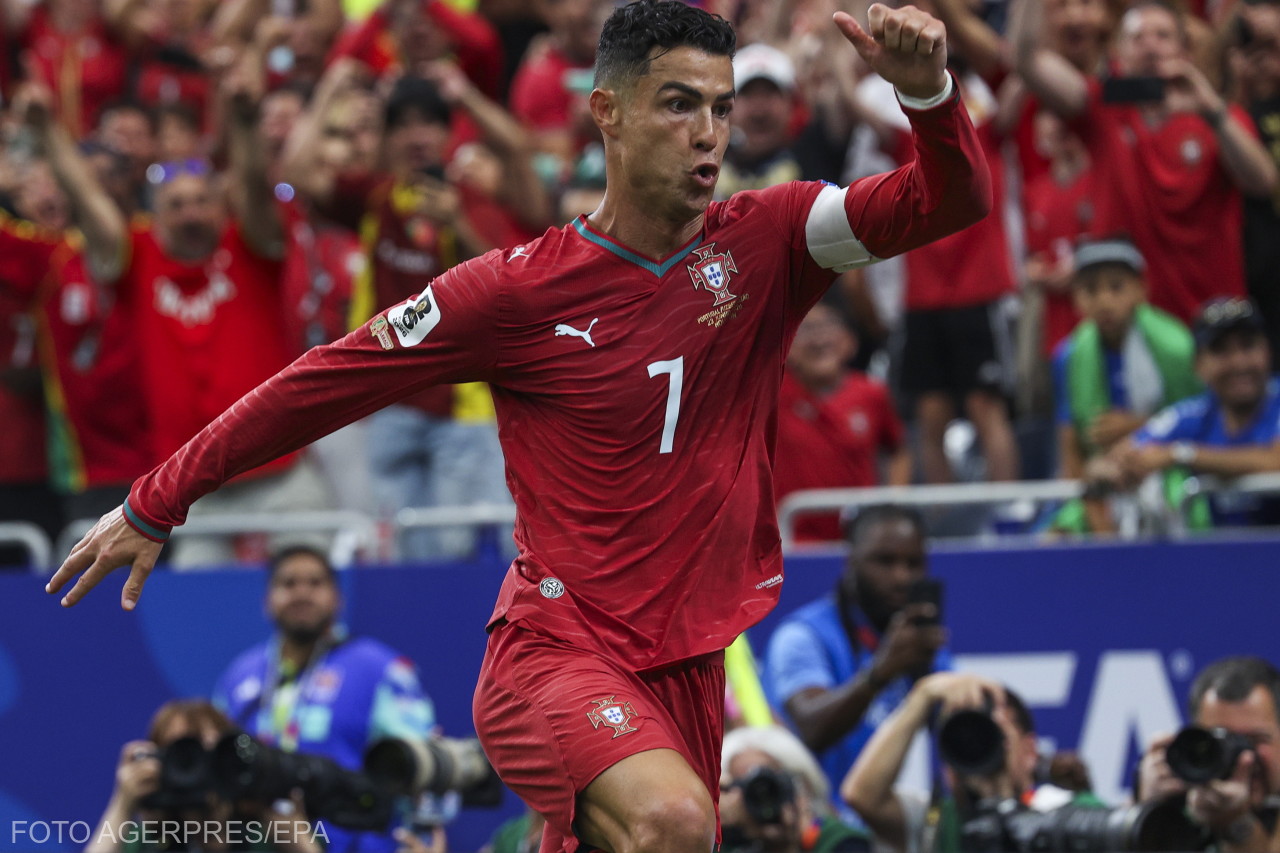 Cristiano Ronaldo történelmet írt az üzbégek elleni meccsen | Fotó: Agerpres/EPA