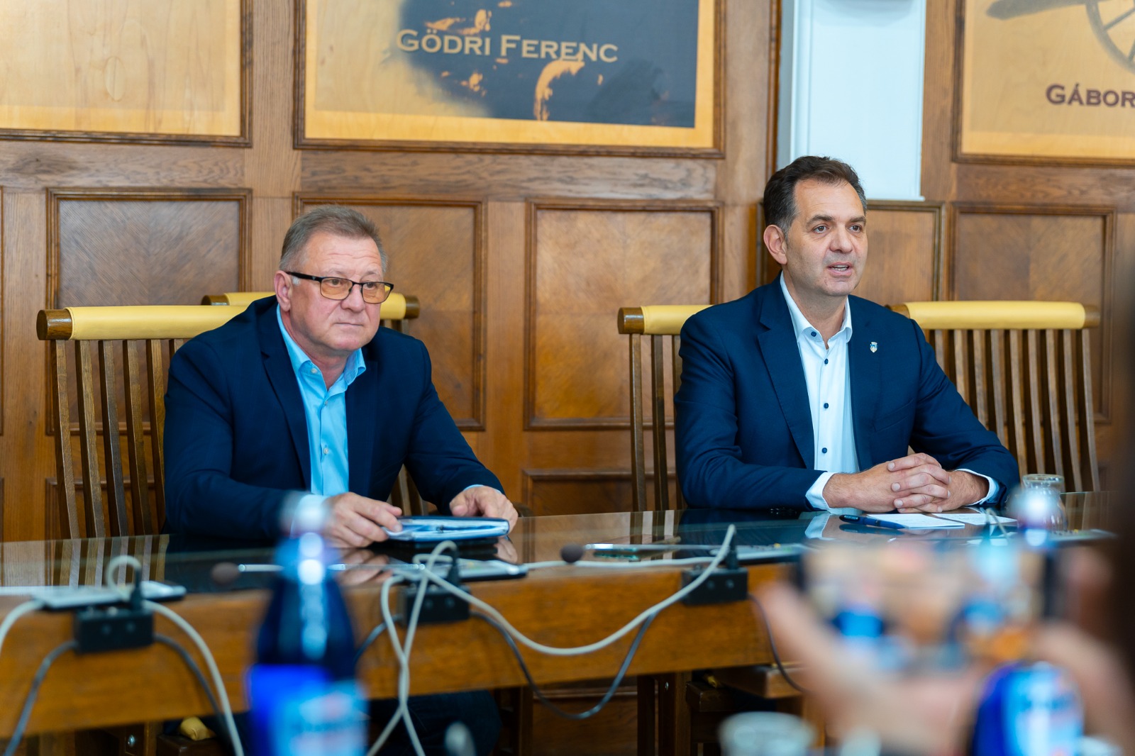 Olimpiu Florian és Antal Árpád jelentették be a szoborállítás szándékát | Fotó: Kristó Gothárd Hunor