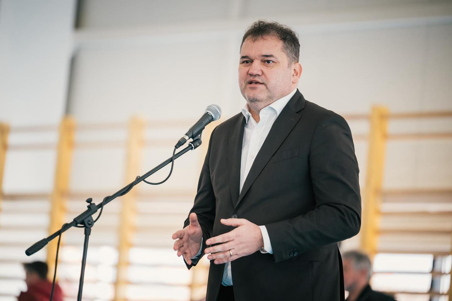 Tempóváltást kér a miniszter a PNRR-projekteknél. | Fotó: Cseke Attila Facebook-oldala