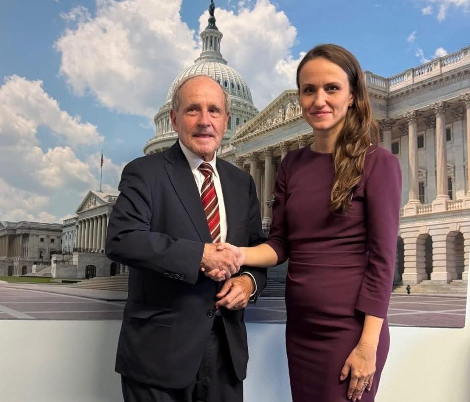Megköszönte az amerikai politikus szolidaritását. | Fotó: Oana Țoiu Facebook-oldala