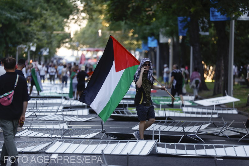 Palesztin-párti tüntető Spanyolországban Fotó: Agerpres