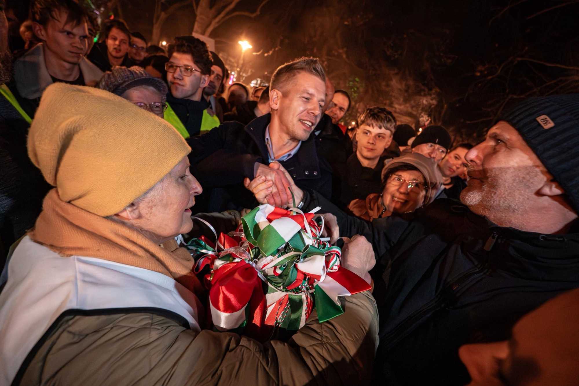 Kampány: Magyar Péter stratégiája a geopolitika helyett a mindennapi megélhetési válságra fókuszál Fotó: Magyar Péter Facebook oldala