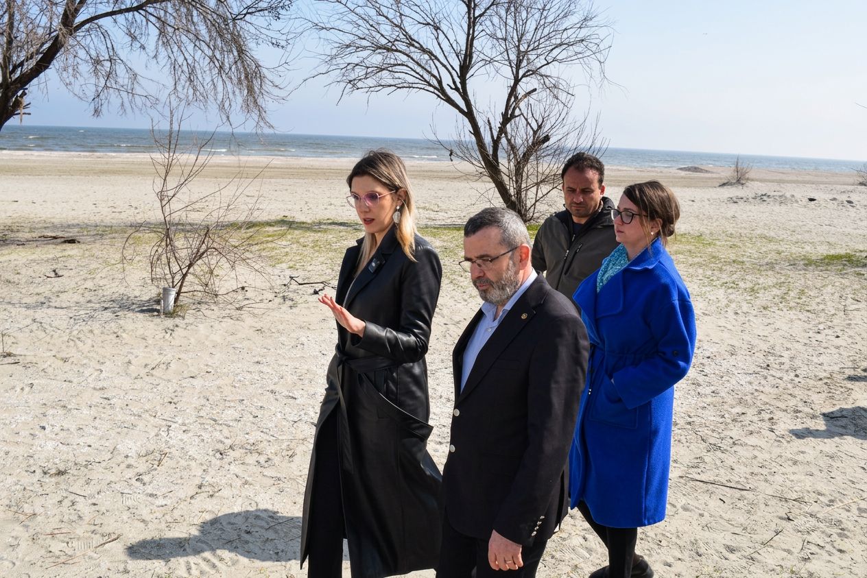 Személyesen ment ki terepszemlére a miniszter. | Fotók: Diana Buzoianu Facebook-oldala