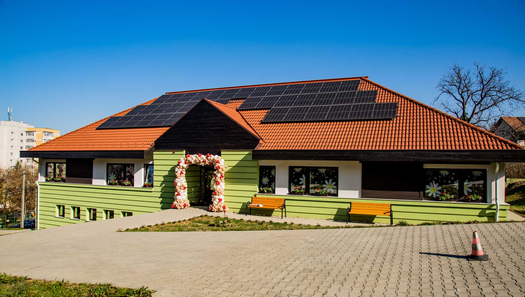 Ide várják nap mint nap a bölcsiseket. 