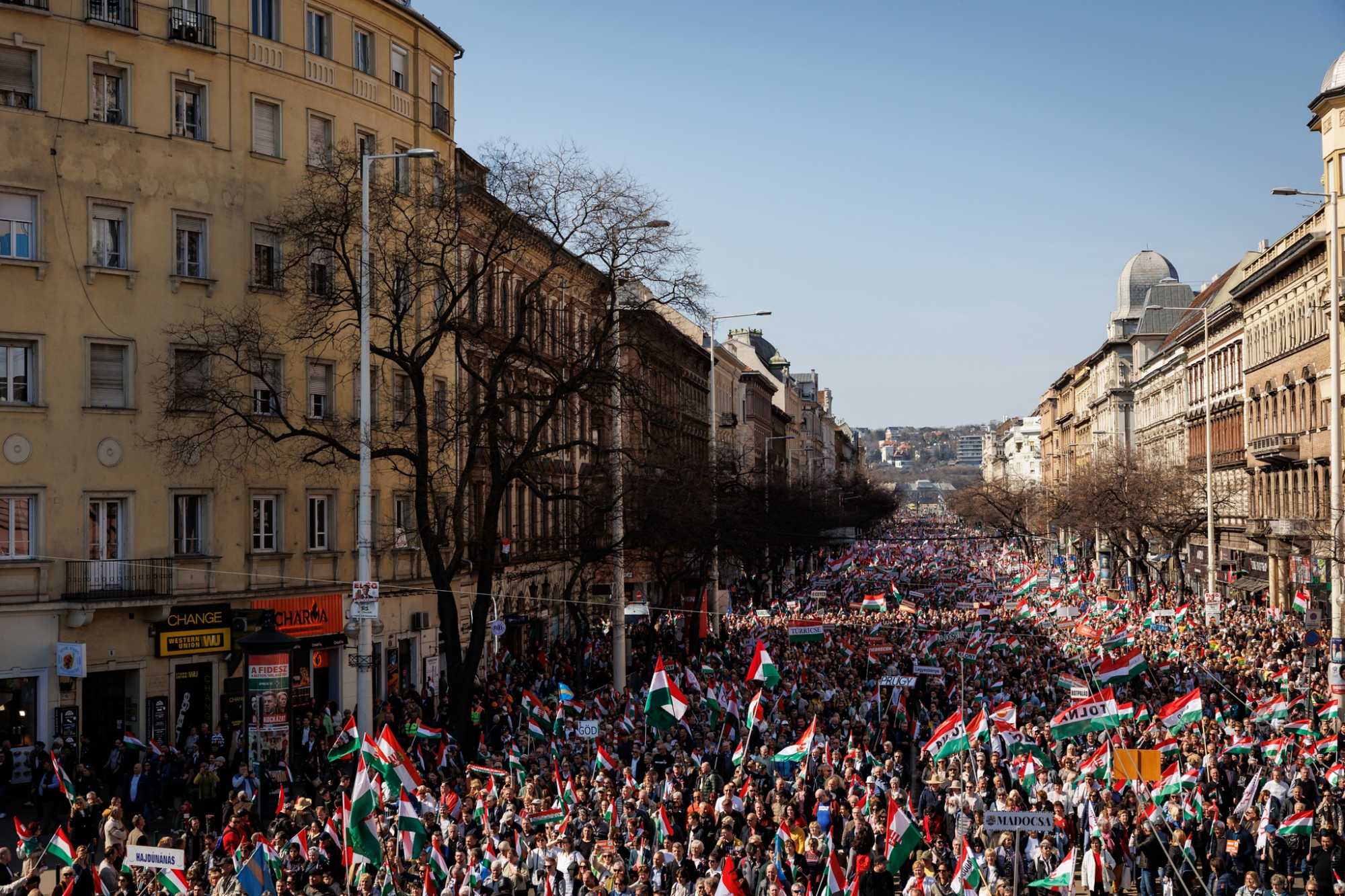 Tömeg a Békemeneten | Fotó: Fidesz/Facebook