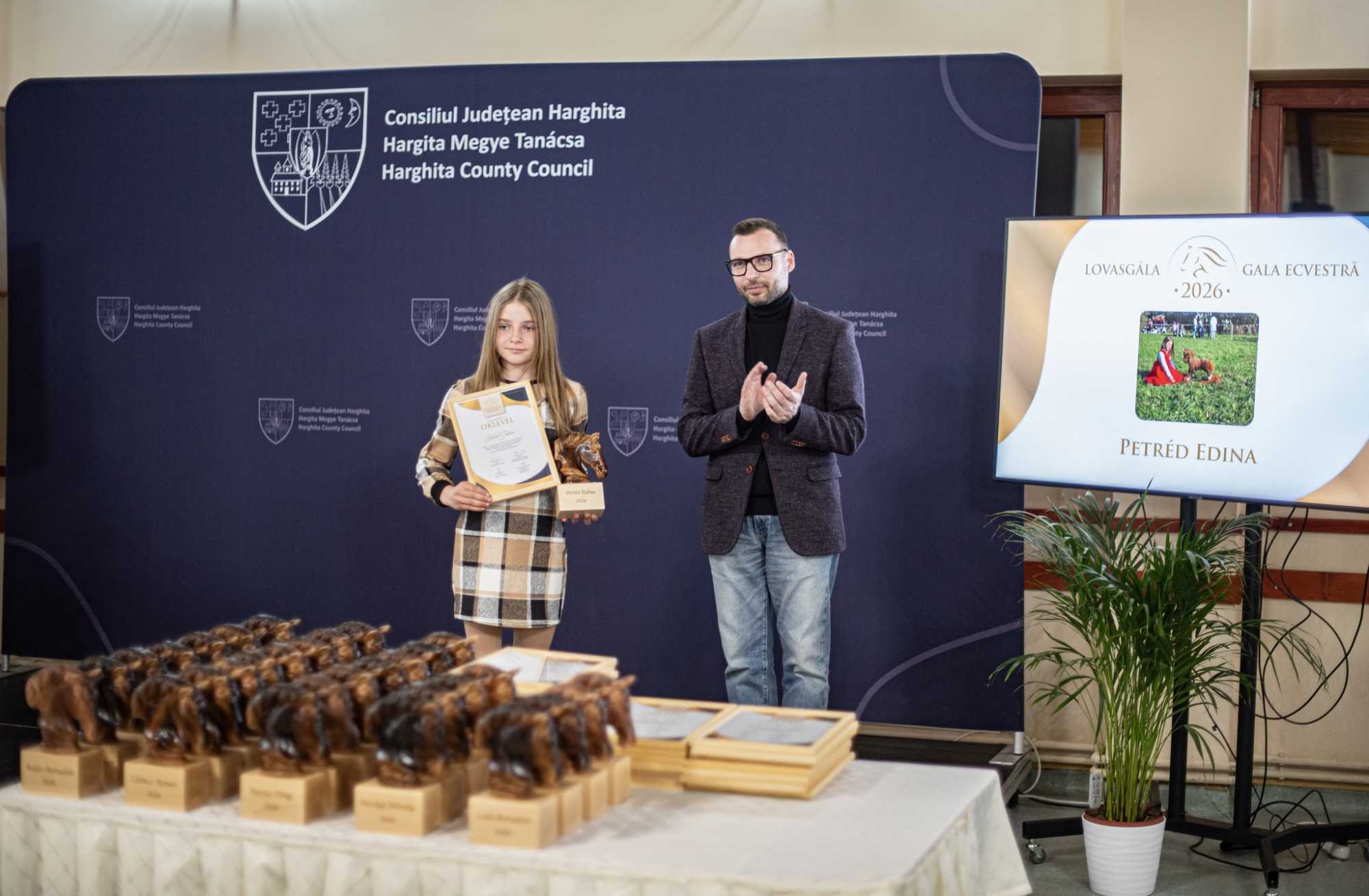 Bíró Barna Botond köszönetet mondott a fiataloknak kitartásukért.