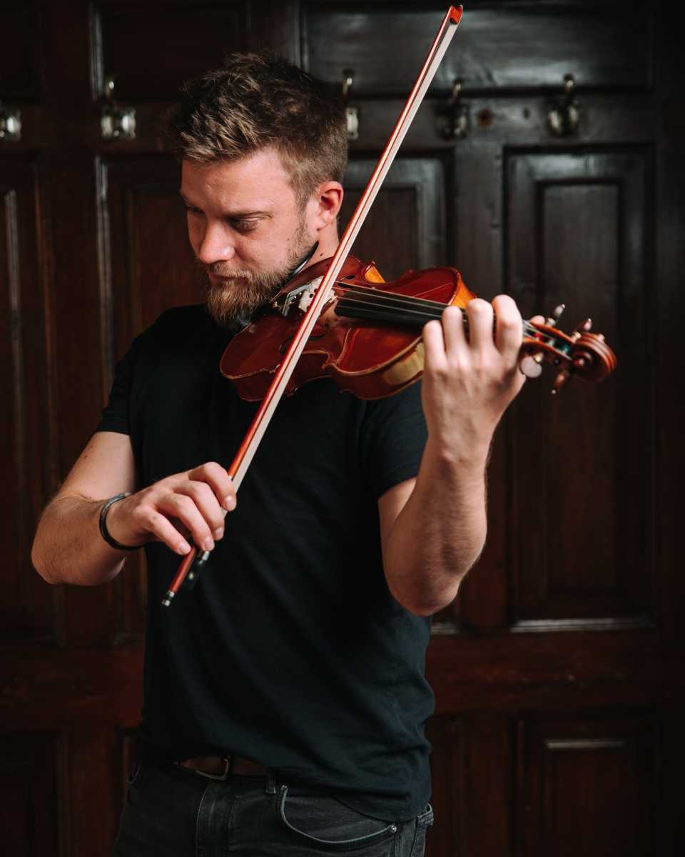 Gábor Előd hegedűművész | Fotó: Bucharest Organ Fest Cantus Ecclesiae/Facebook