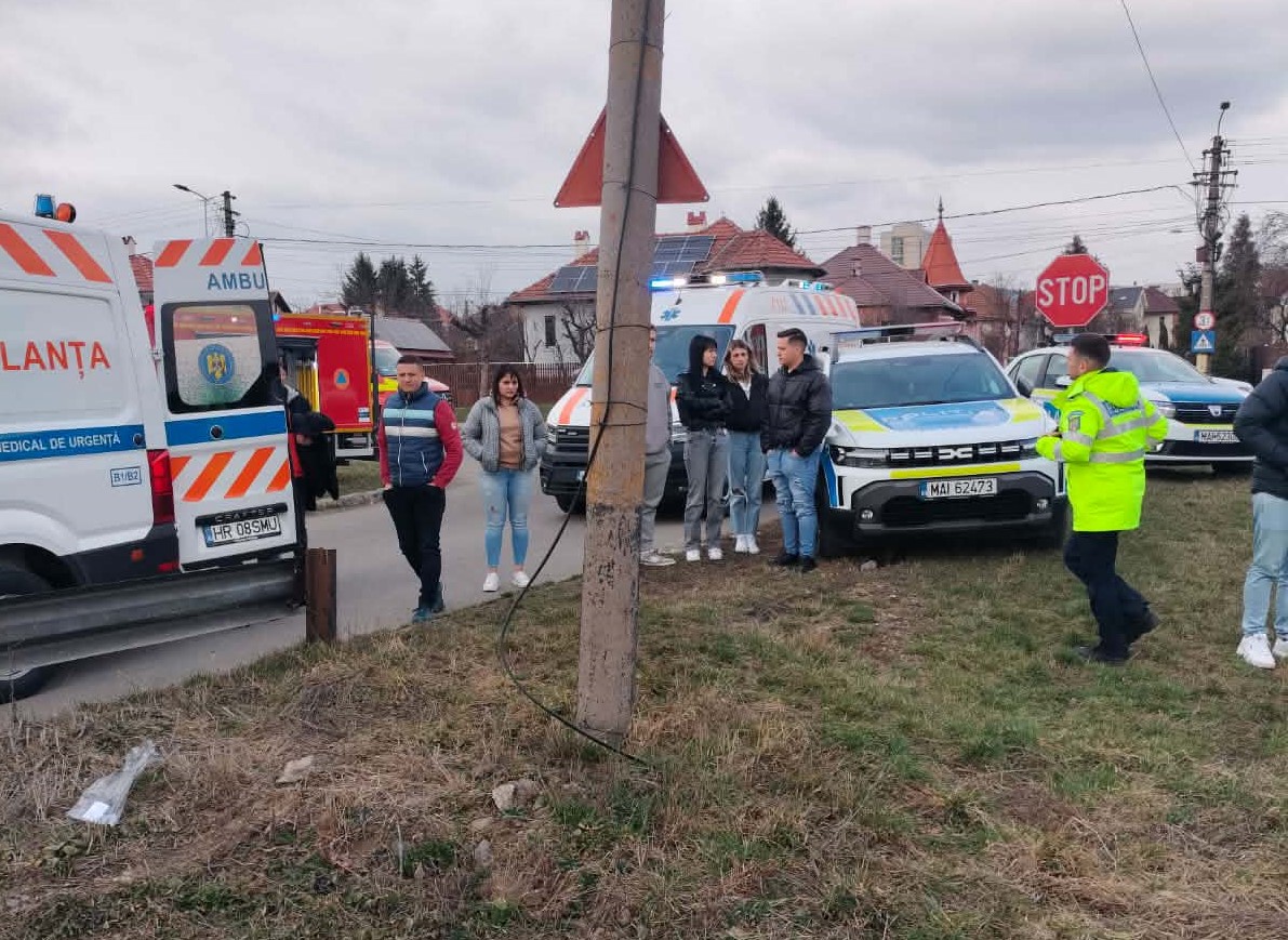 Vonat gázolta el a lovas szekeret | Fotók: Hargita Megyei Katasztrófavédelmi Felügyelőség 