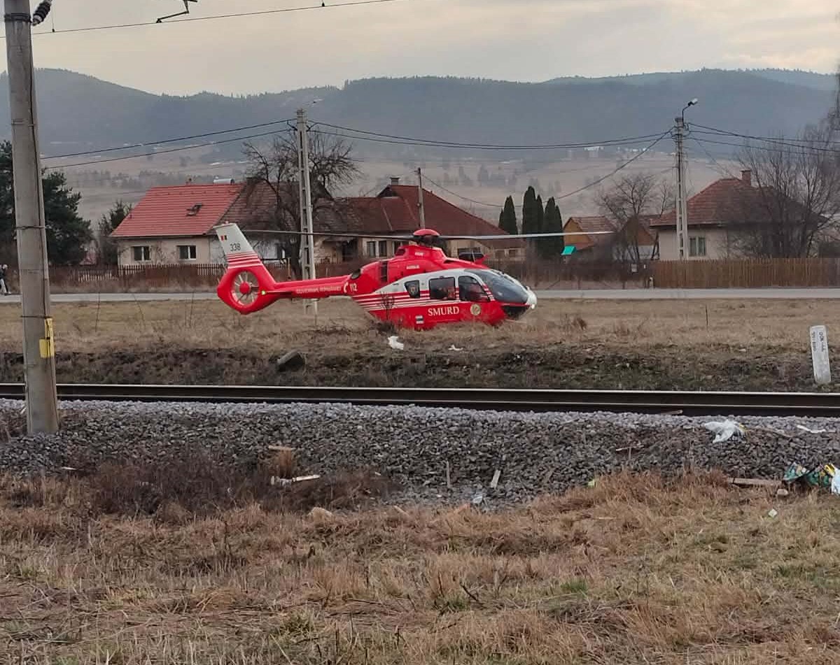 A csecsemőt a mentőhelikopter szállította el 