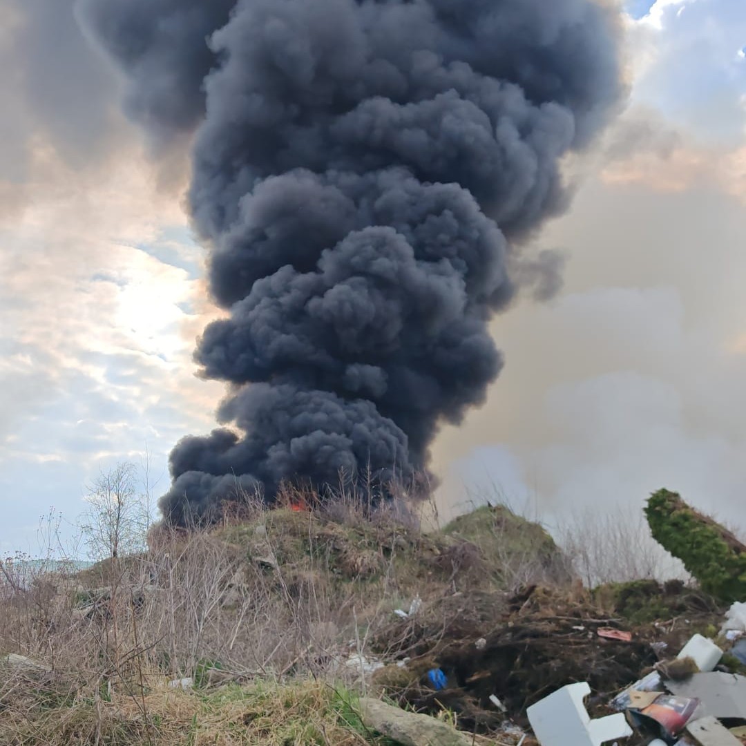 Sűrű volt a füst. | Fotók: katasztrófavédelem