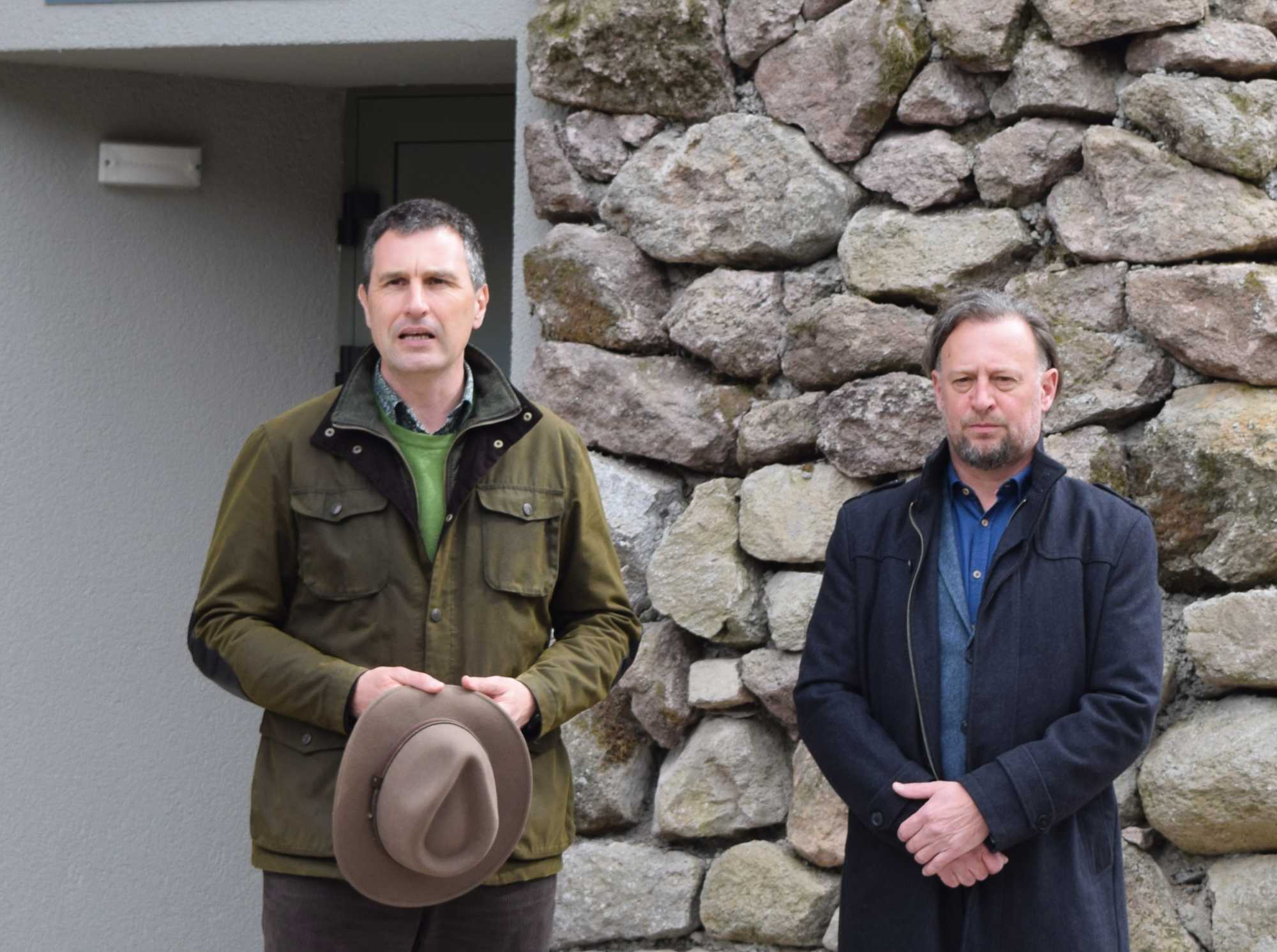 Tánczos Barna miniszterelnök-helyettes (balra). | A szerző felvétele.