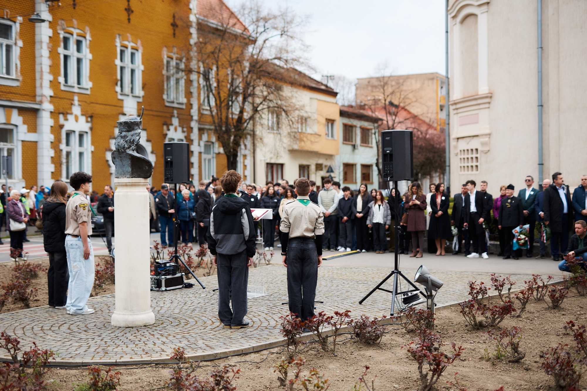 A Rákóczi-szobornál gyűltek össze az ünneplők | Fotó: Czinzel László