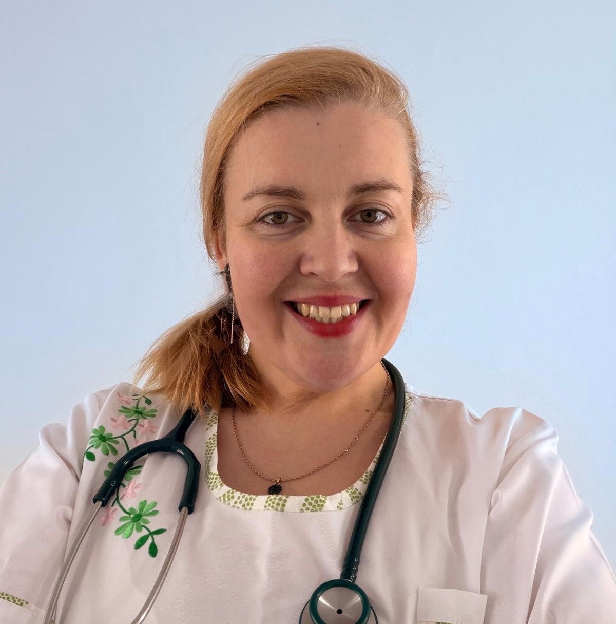 Dr. Vincze Ágota Kinga más kisgyermekként is "gyógyított" | Fotó: Dr. Vincze Ágota Kinga személyes archívuma