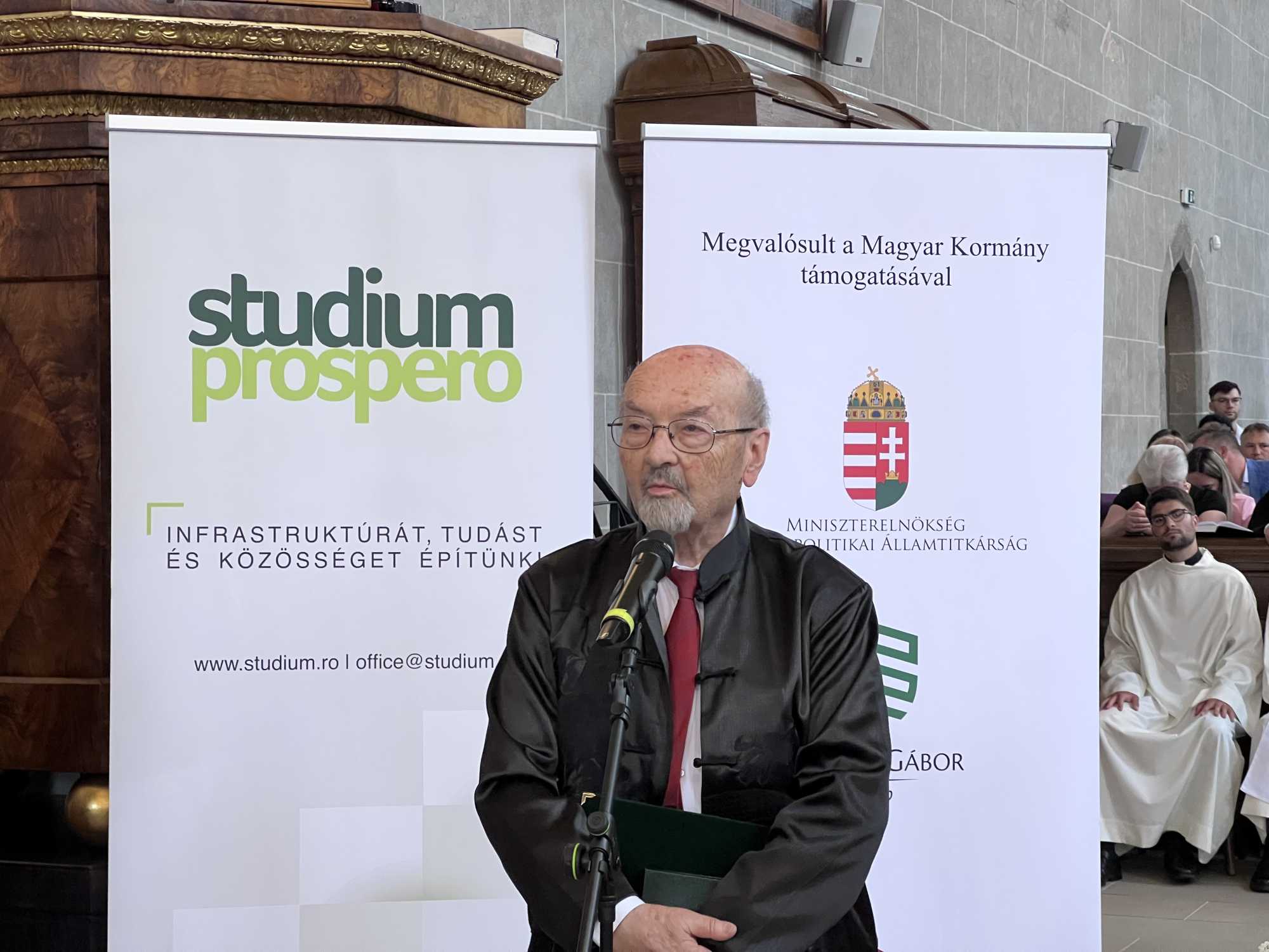 Dr. Jung János egyetemi tanár, akadémikus, patológus főorvos a Studium Alapítvány alapítója | Fotó: Rákóczi Kinga