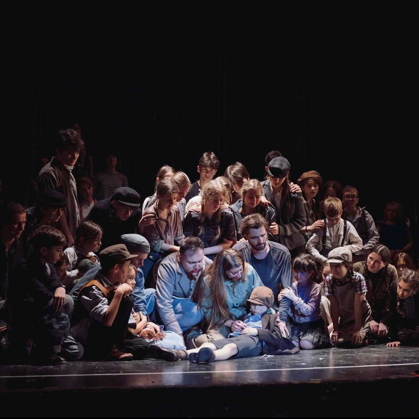 Valahol Európában – musical a színpadon. | Fotó: Kolozsvári Magyar Opera