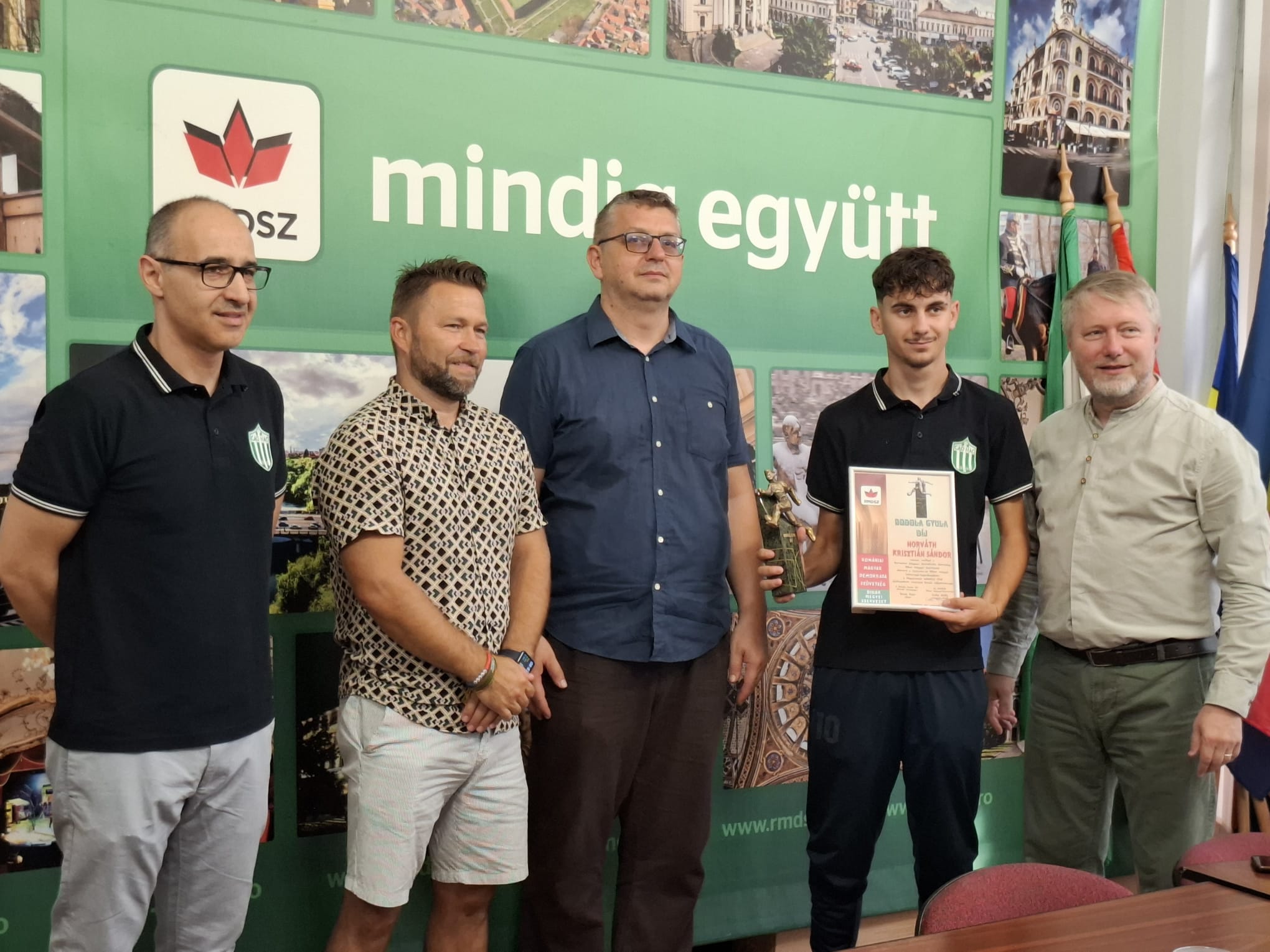 Horváth Sándor Krisztián lett az idei díjazott | Fotó: Bihar megyei RMDSZ