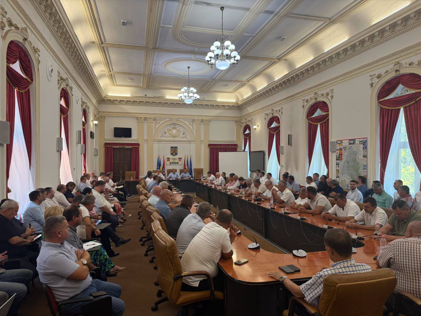 Válságtanácskozást tartottak | Fotó: Bihar megyei prefektúra