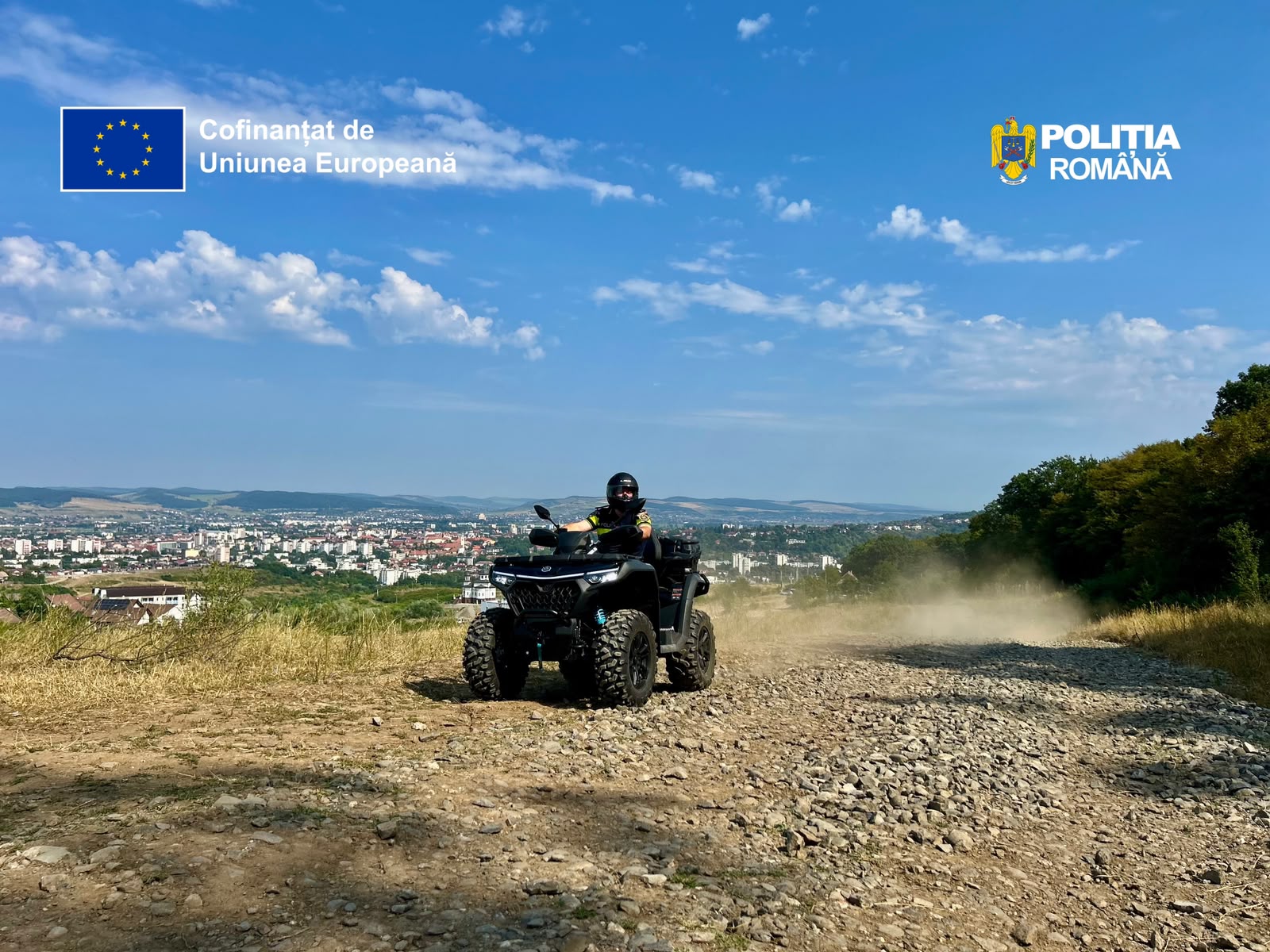 Európai uniós támogatásból beszerzett 4x4-es ATV-ket kaptak a rendőrök. | Fotó: Maros megyei rendőrség