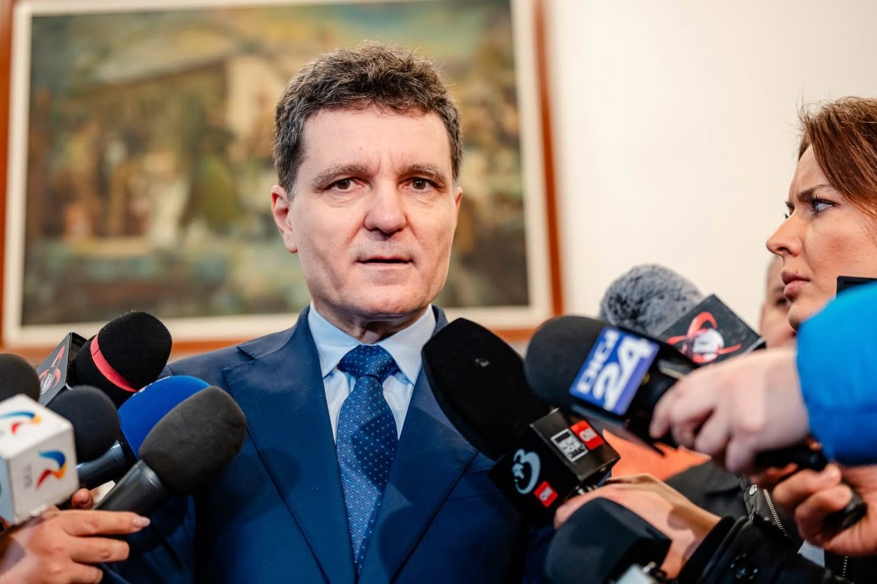 Nicușor Dan jelenleg Alexandru Nazare ügyvivő pénzügyminisztert látná szívesen kompromisszumos miniszterelnök-jelöltként Fotó: Dan Facebook oldala