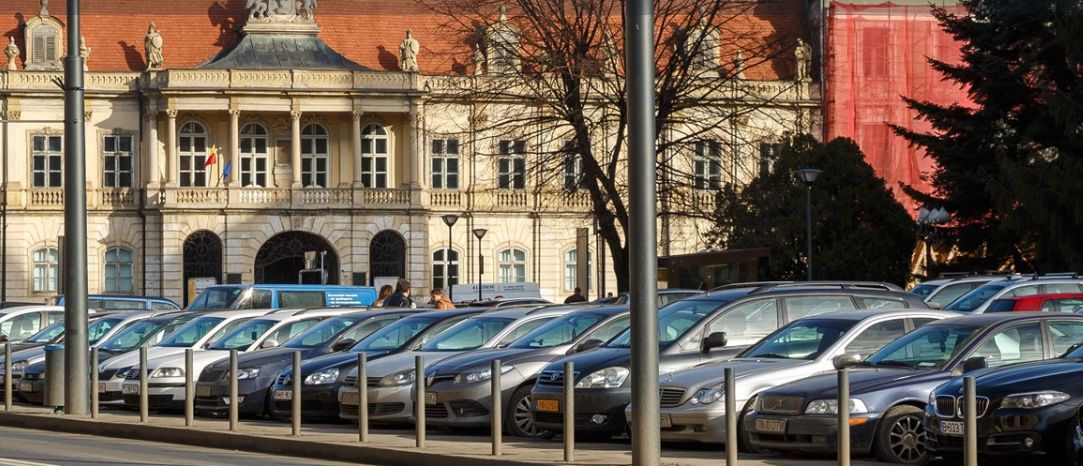 Értékes régészeti leletekre számítanak a parkoló alatt. | Fotó: Kolozsvár Polgármesteri Hivatala
