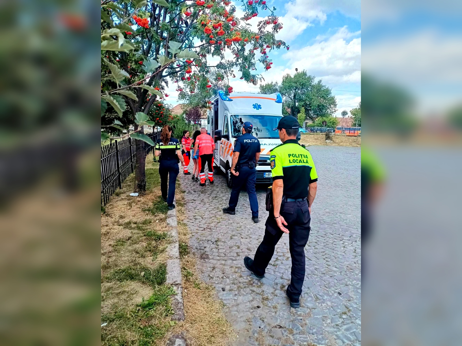 Értesítették a mentőszolgálatot a sérült ellátása érdekében.