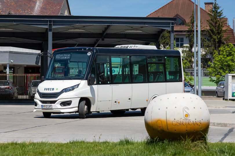 A korszerű buszok és a módosított menetrend népszerűvé tette a tömegközlekedést Csíkszeredában. | Fotók: Csíki Trans Kft.