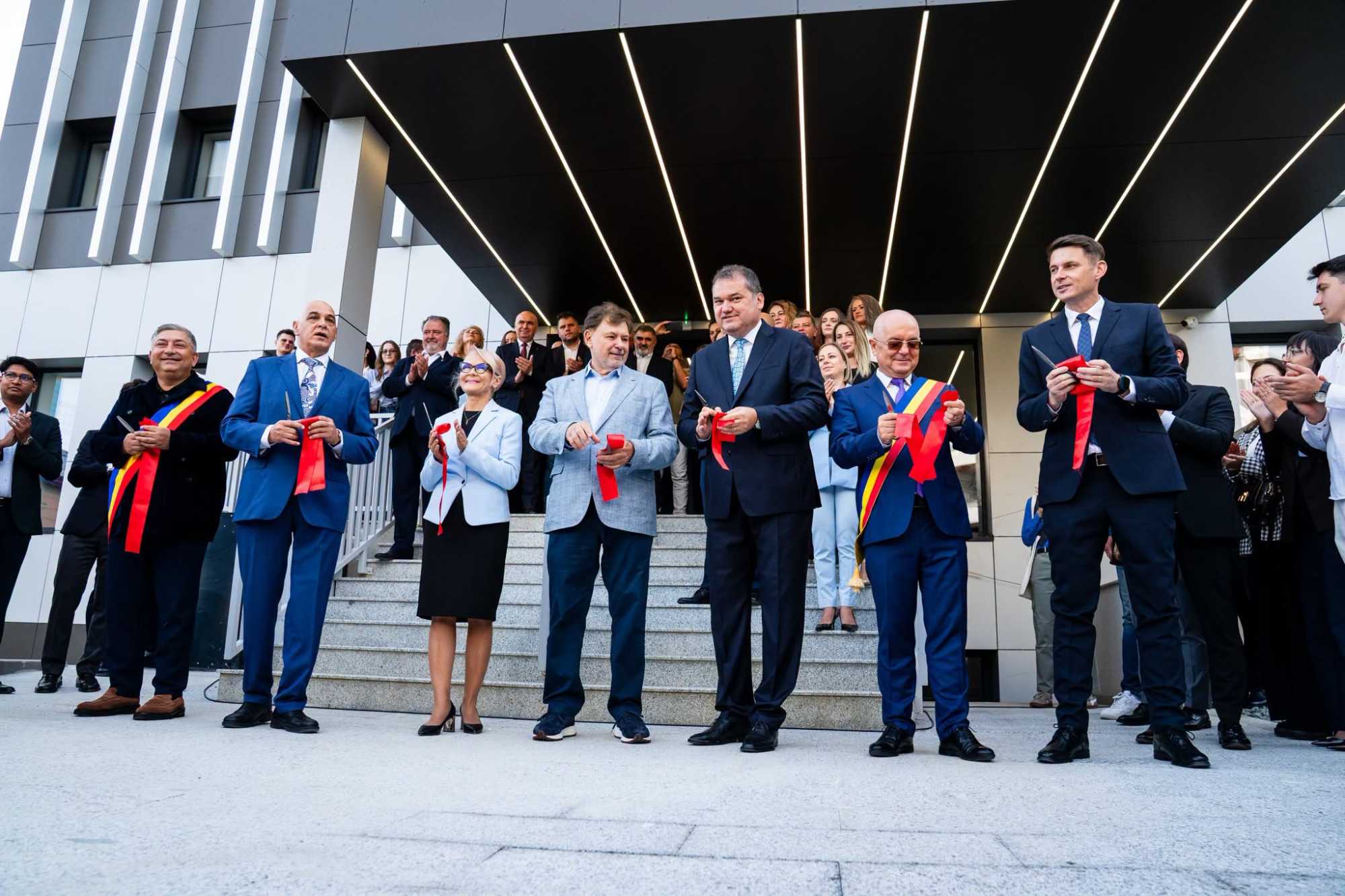 Ünnepélyes avatás