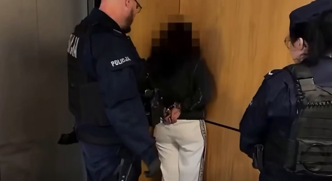 Elfogta a rendőrség a 21 éves nőt. | Fotó: képernyőmentés