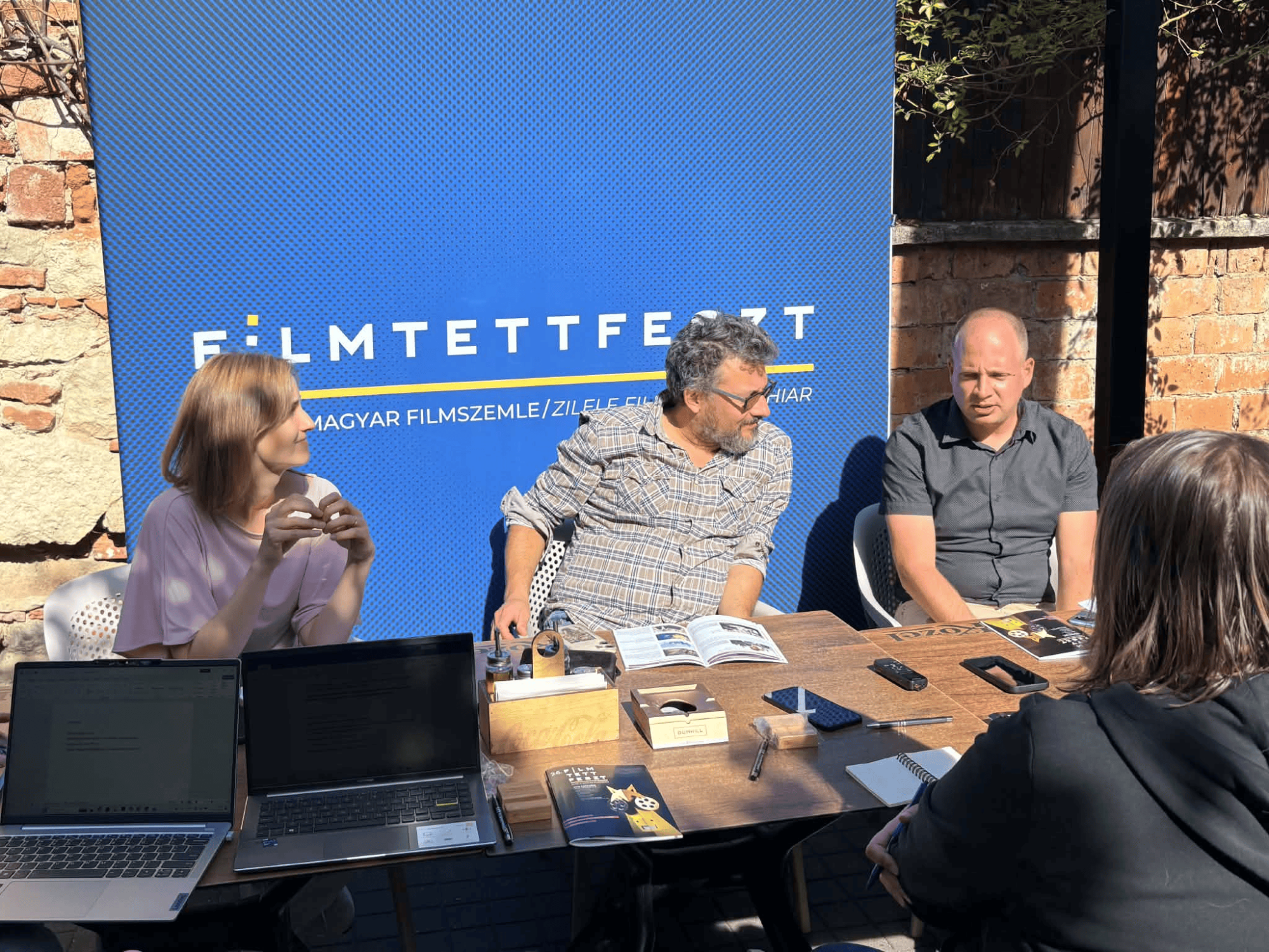 A Filmtettfeszt szervezői (jobbról balra): Zágoni Bálint, Jakab-Benke Nándor, Buzogány Klára. | A szerző felvétele