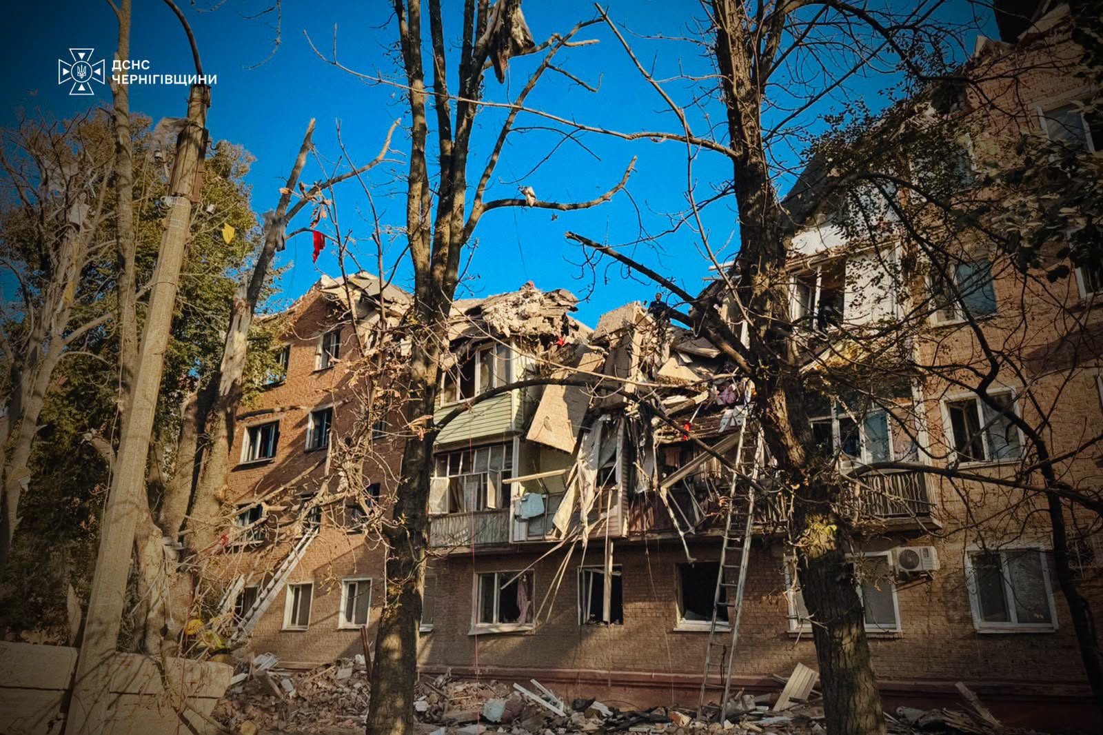 Ezt az "ajándékot" kapta Putyin a születésnapjára, írta bejegyzésében az ukrán elnök. | Fotók: Volodimir Zelenszkij Facebook-oldala