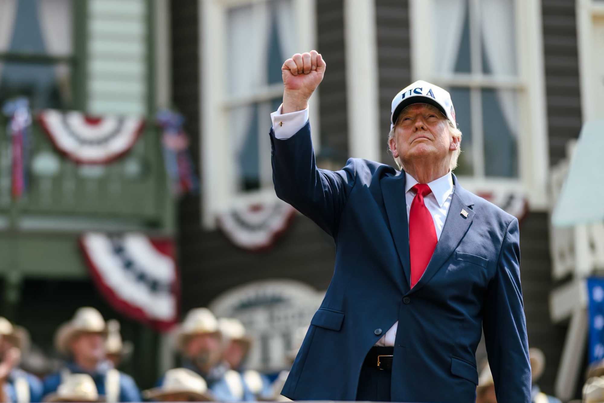 Három sajtóorgánum is pert indított a kitiltásuk miatt | Fotó: The White House