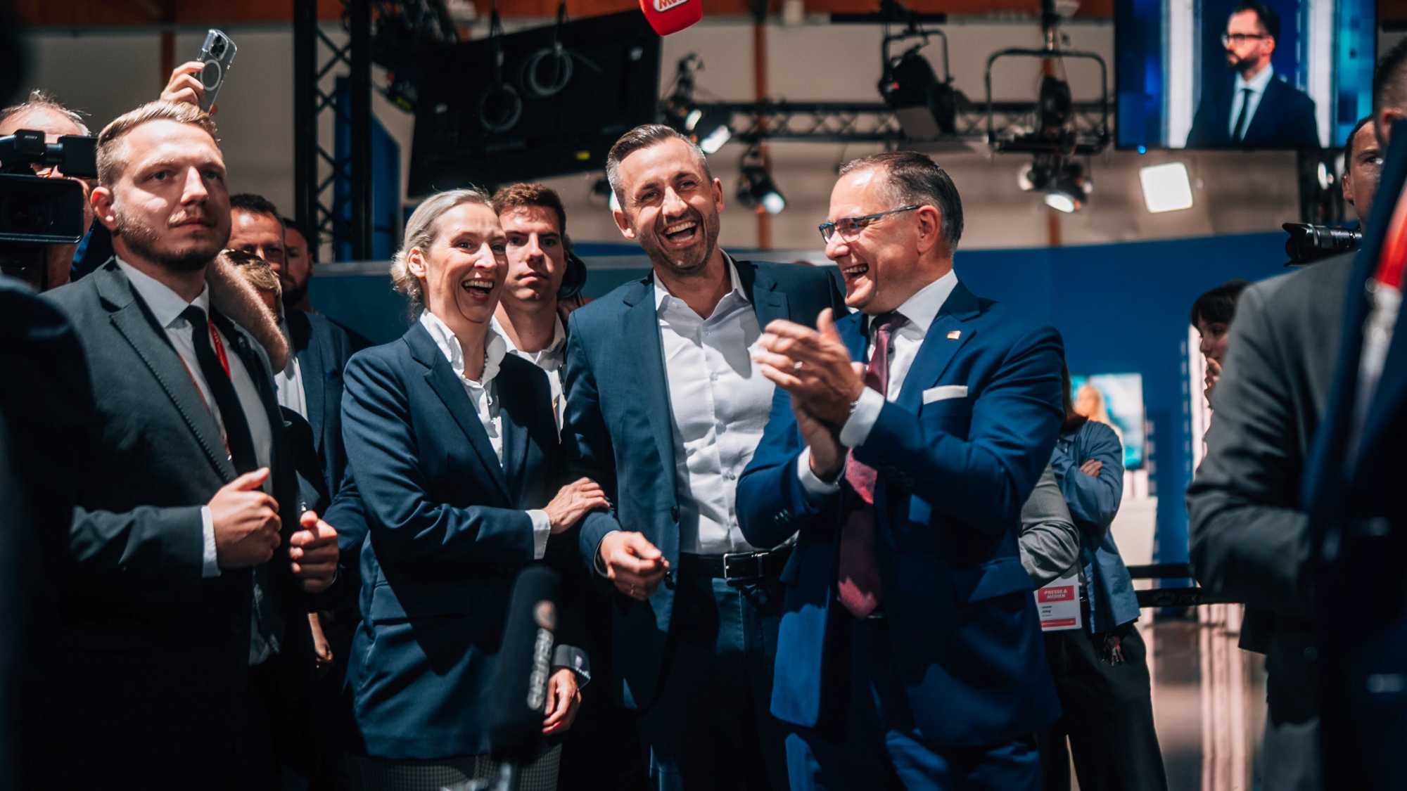 Ünneplő AfD-vezetők. | Fotó: Alice Wiedel Facebook oldala
