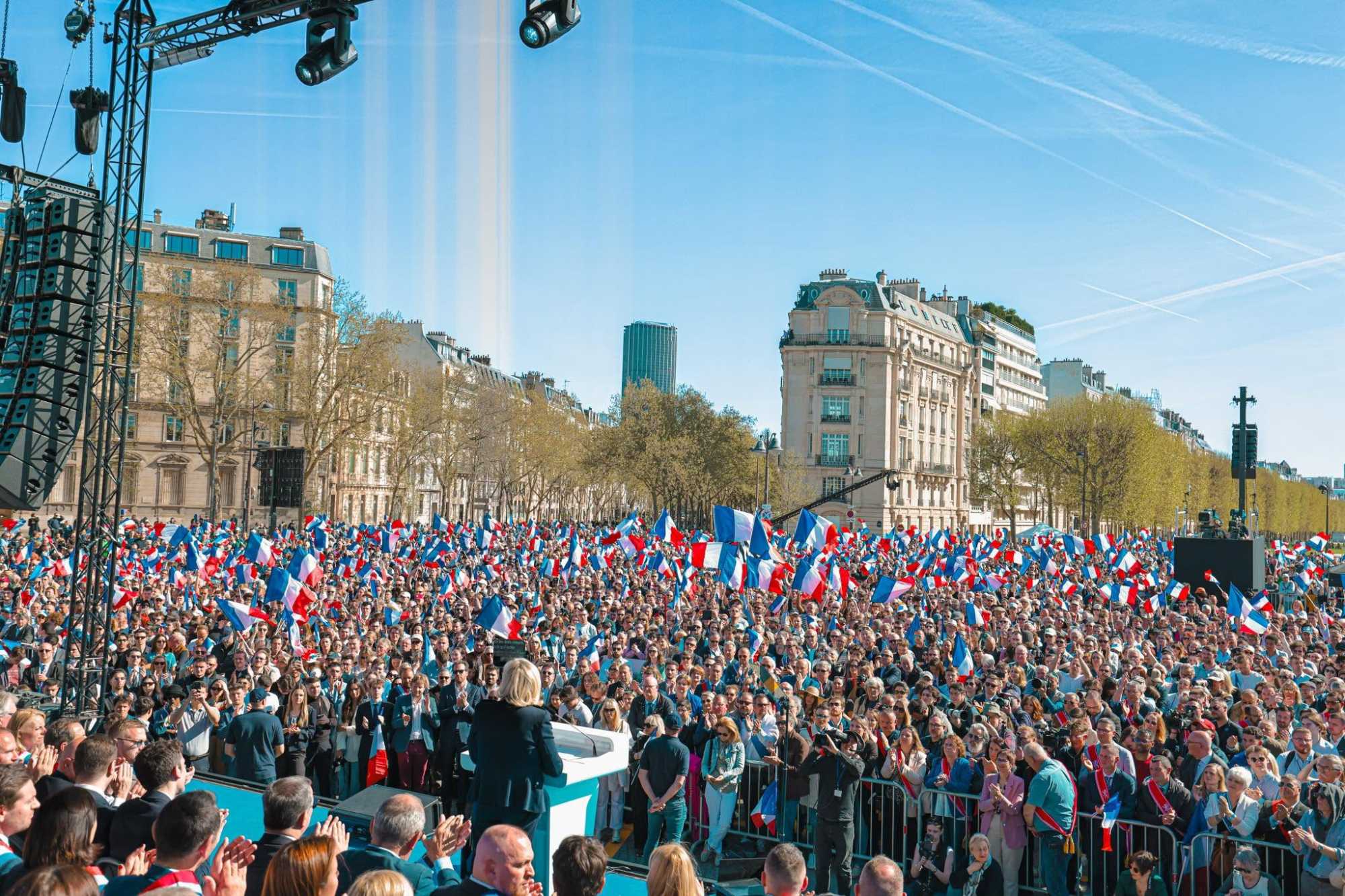 Tovább erősödök a Nemzeti Tömörülés. Marine Le Pen pártja a szenátusi választásokon eddig soha nem látott számú mandátumot szerzett Fotó: Marine Le Pen Facebook oldala