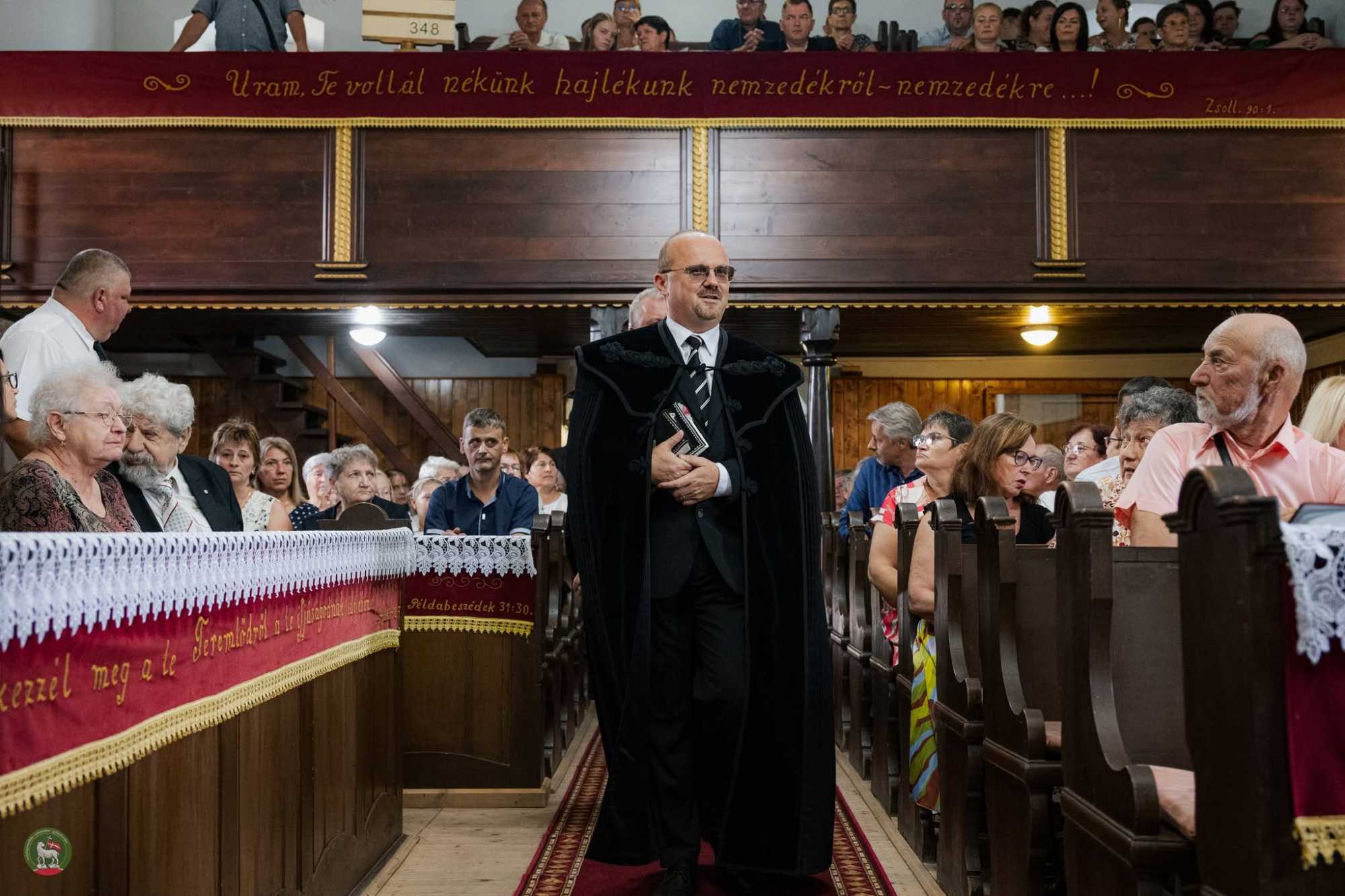 Bogdán Szabolcs János püspök az istenházában fennállása 300. évfordulója alkalmából megtartott hálladó ünnepségen tavaly szeptemberben | Fotó: Királyhágómelléki Református Egyházkerület, Torkos Márk Erik 