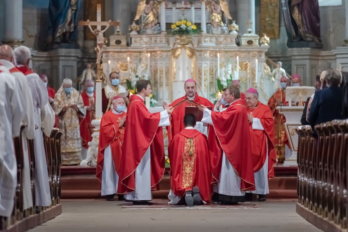 „A püspökség szolgálatot jelöl, nem pedig méltóságot” – mondta Kovács Gergely érsek.
