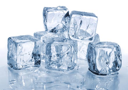 ice-cubes-for-toned-glowing-skin