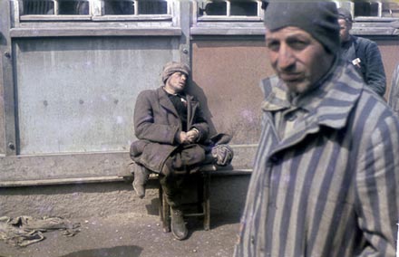 Color-Photographs-of-Life-in-The-First-Nazi-Concentration-Camp-1933-3