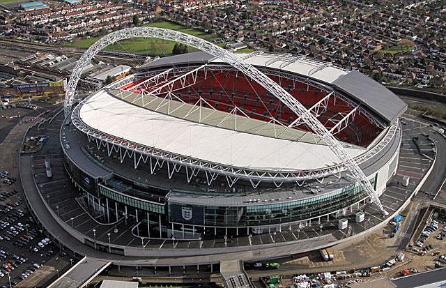 London: Wembley Stadion, 90 652 néző, átadták 2007-ben